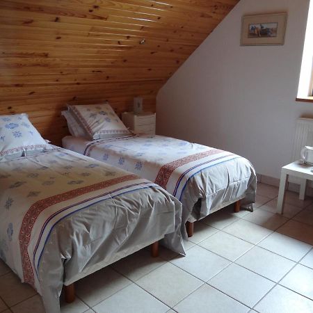 Le Nid D'Hirondelles - Chambres D'Hotes Plougoumelen Ngoại thất bức ảnh